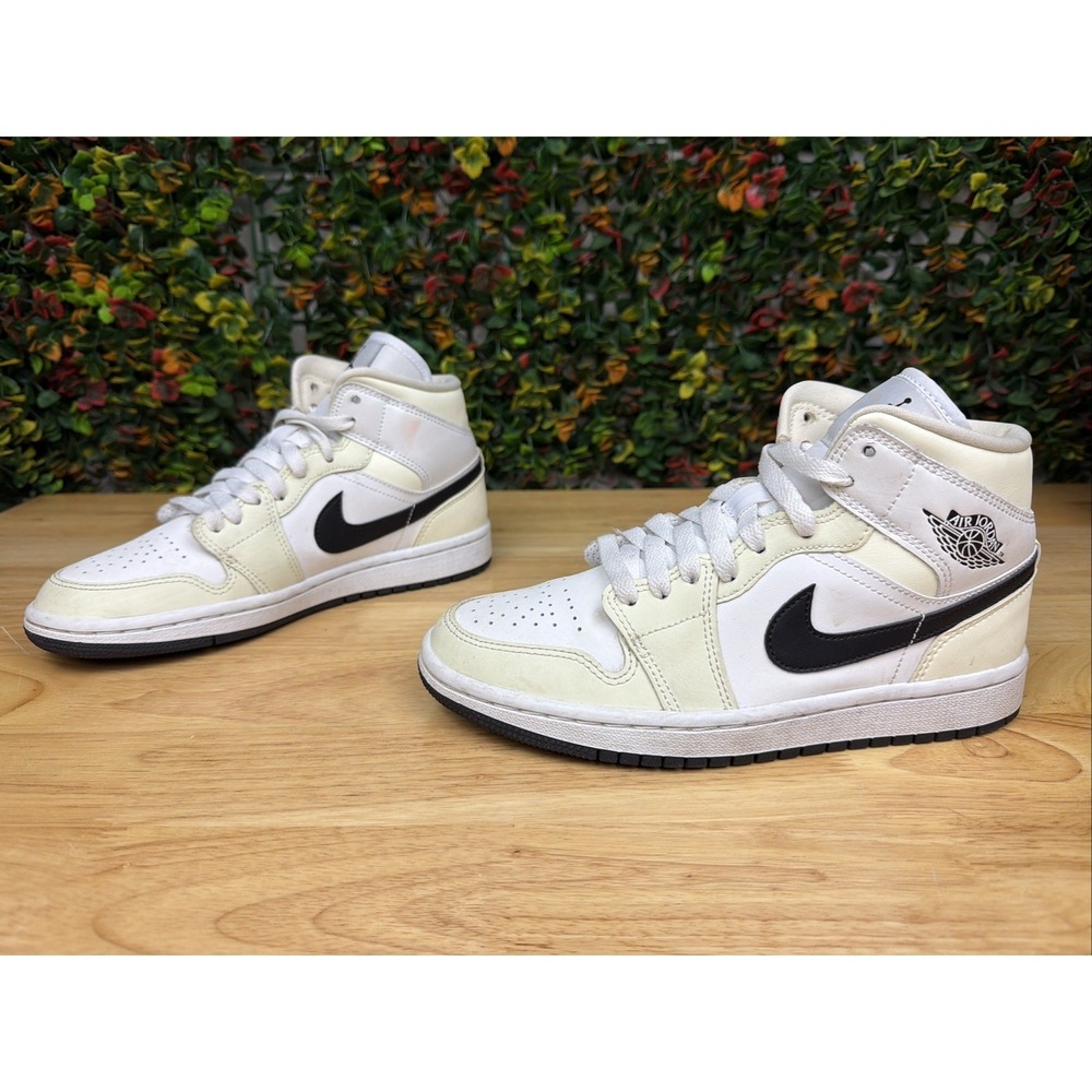 Nike Air Jordan Retro 1 Mid Sneakers Shoes Coconut Milk Womens 6.5 BQ6472-121‎ - Picture 3 of 11